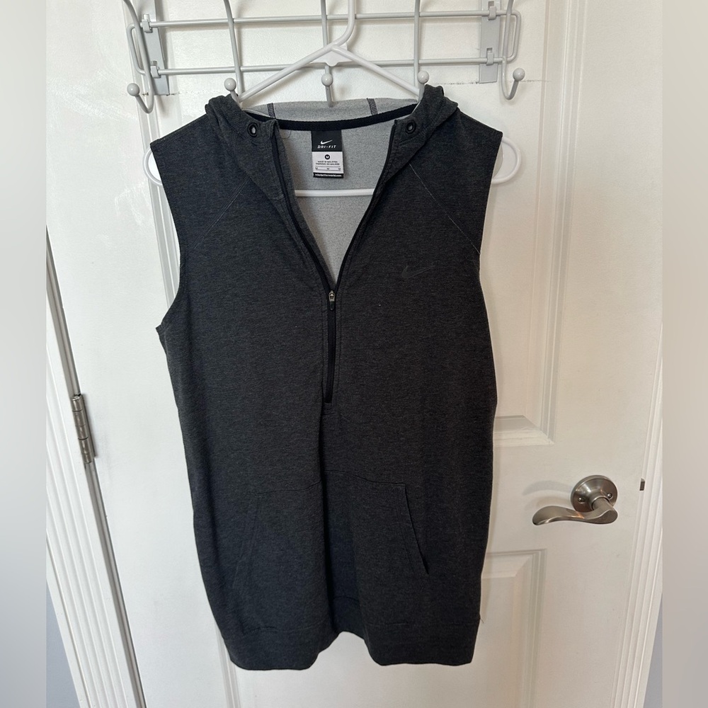 *EUC*Sz M* Nike Zip Vest